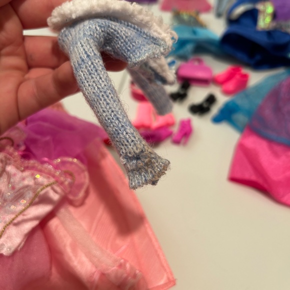 Jewel Girl and Cali Girl Barbie Lot - Picture 12 of 16